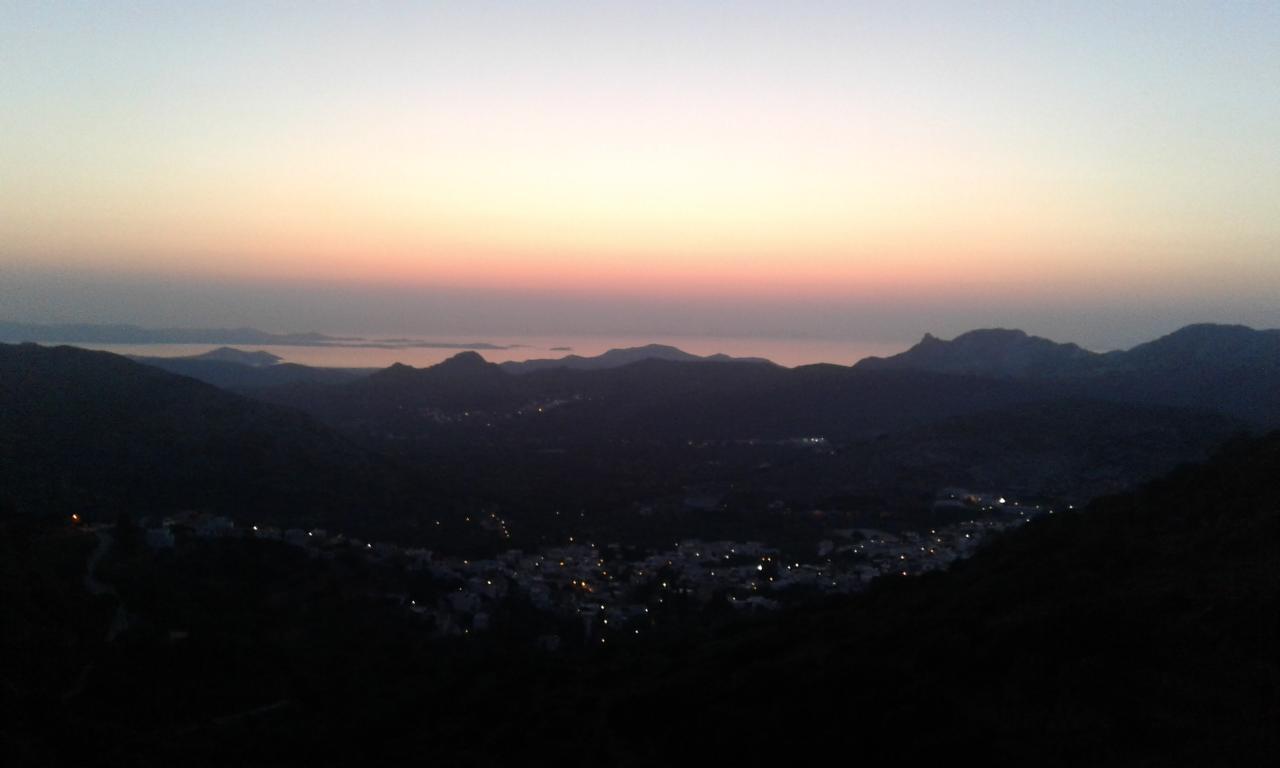 Filoti at nightfall, from the road to Apeiranthos